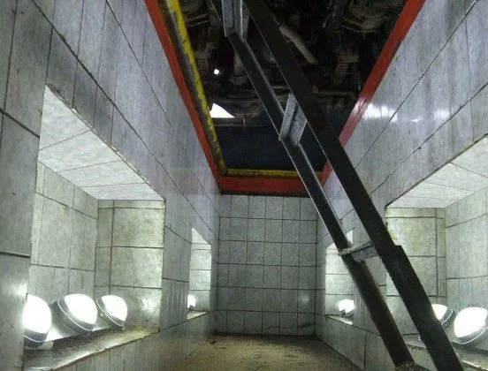 Смотровая яма в гараже Смотровая яма в гараже
