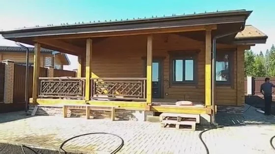 Видео строительства дома из клееного бруса