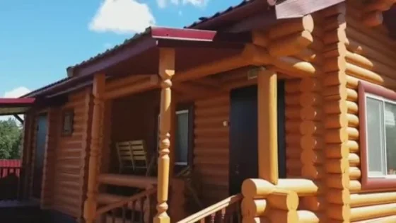Видео строительства дома из бревна
